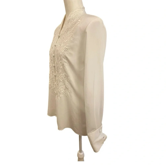 Tess Vintage White Embroidered Long Sleeve Blouse Size Small Button Down 1980s - Picture 3 of 6